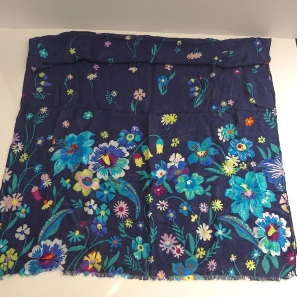 Vera Bradley Blue Floral Moonlight Garden Fringe Scarf & Petite Paisley Socks